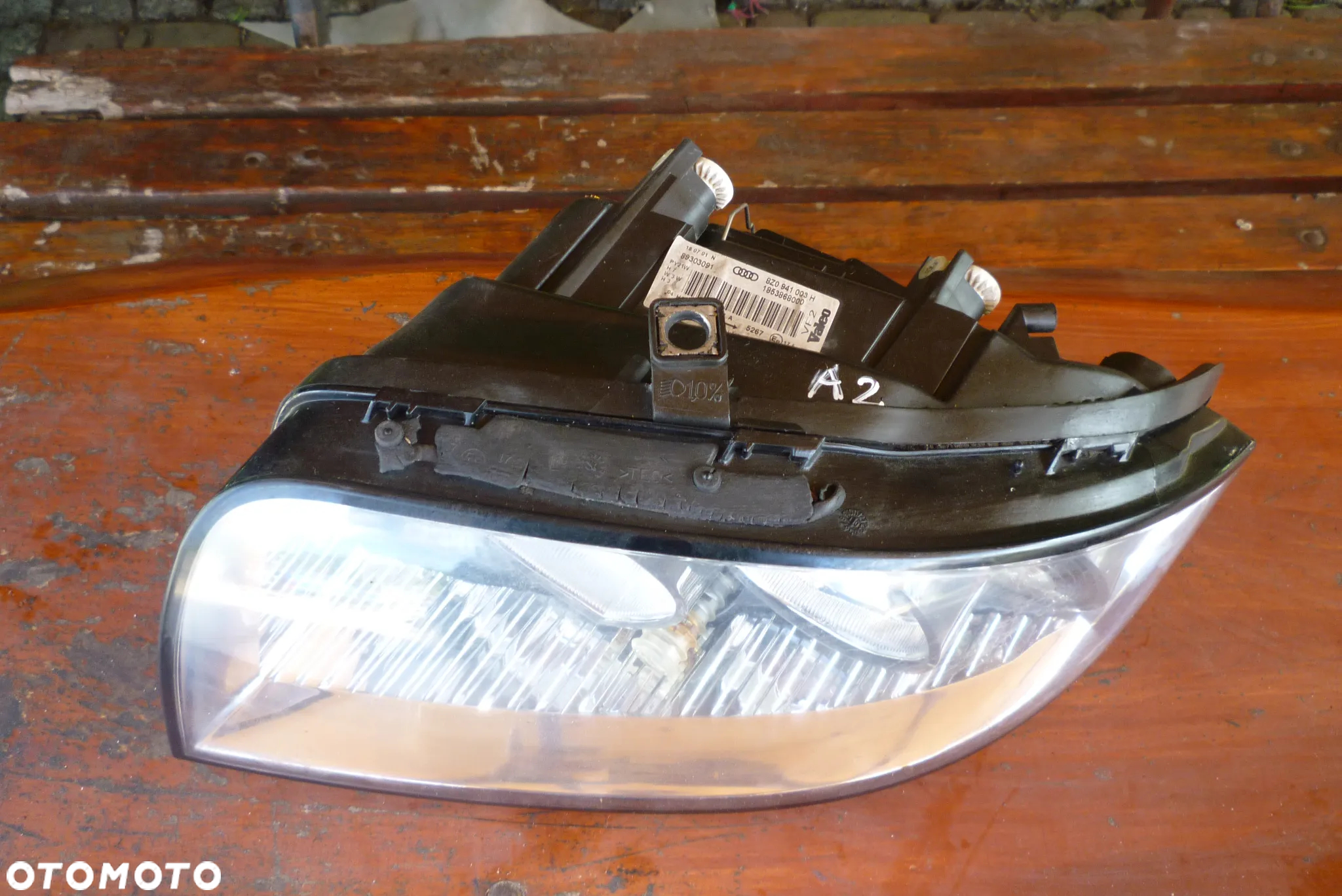 lampa lewa Audi A2 Valeo Europa - 2