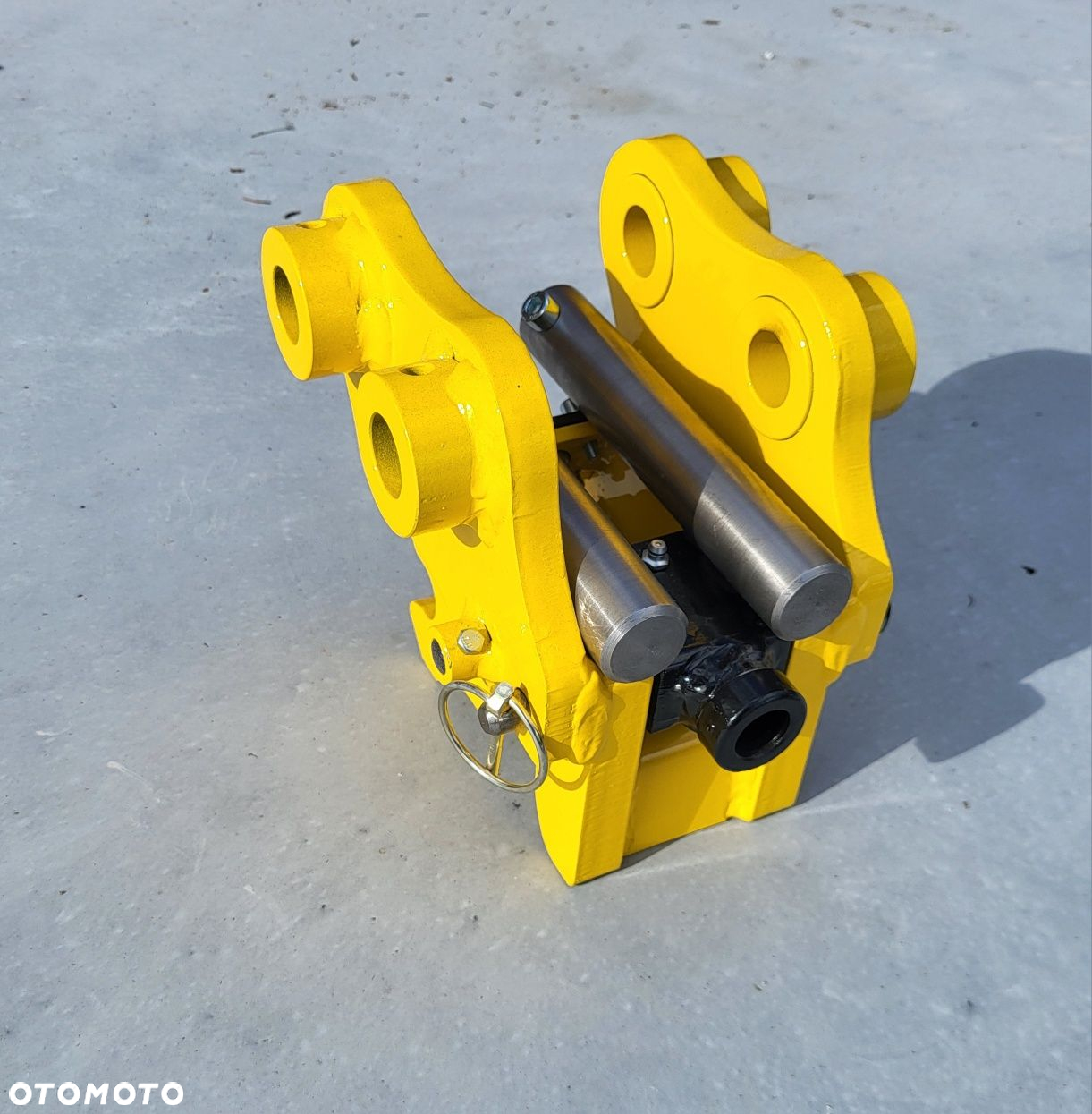 Szybkozłącze na rączkę do minikoparki JCB Kubota - 3