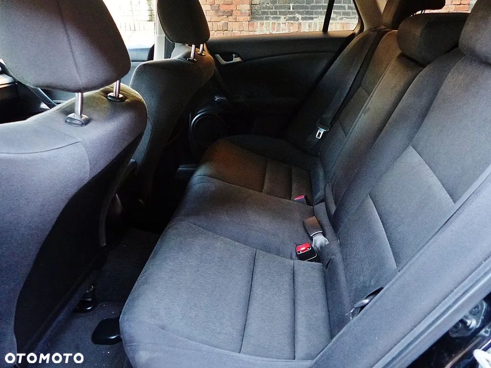 Honda Accord 2.0 Executive - 22