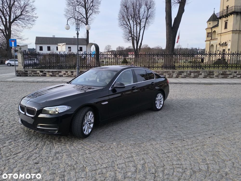 BMW Seria 5 525d - 14