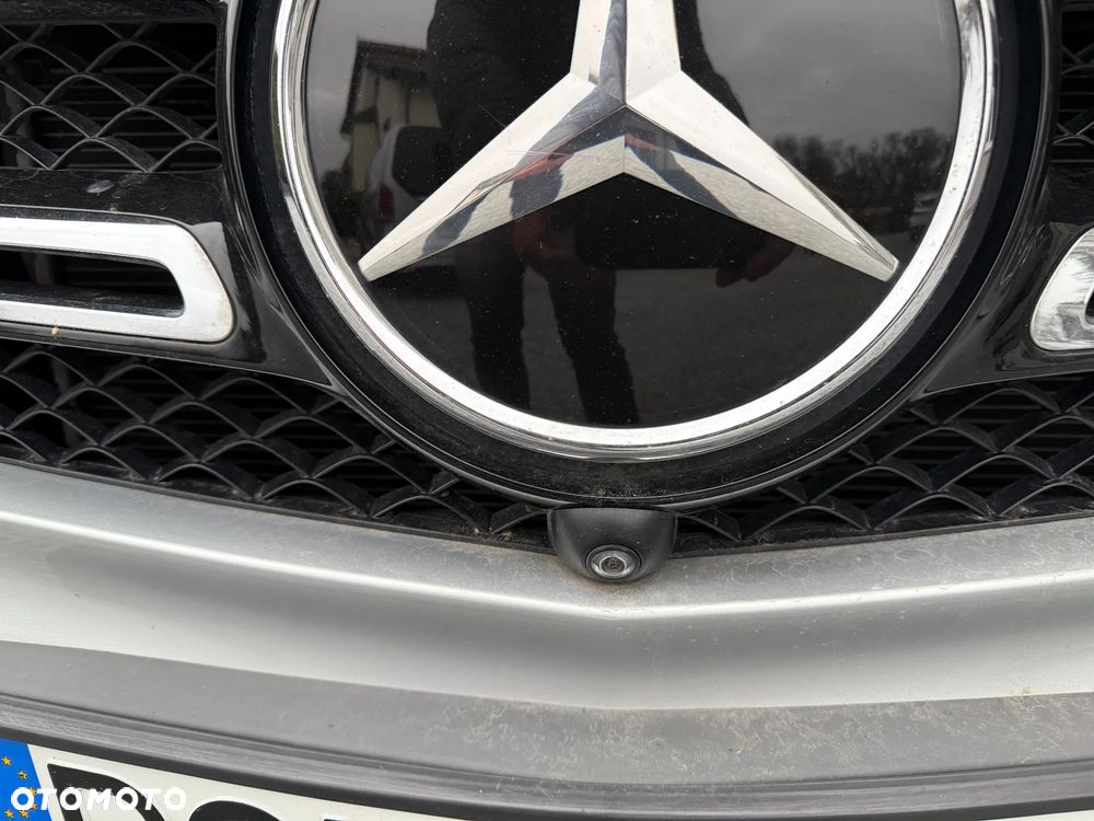 Mercedes-Benz GL - 12