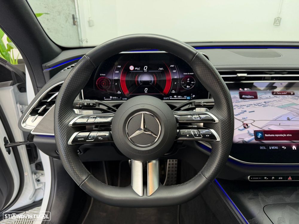 Mercedes-Benz E 300 de AMG Line - 8