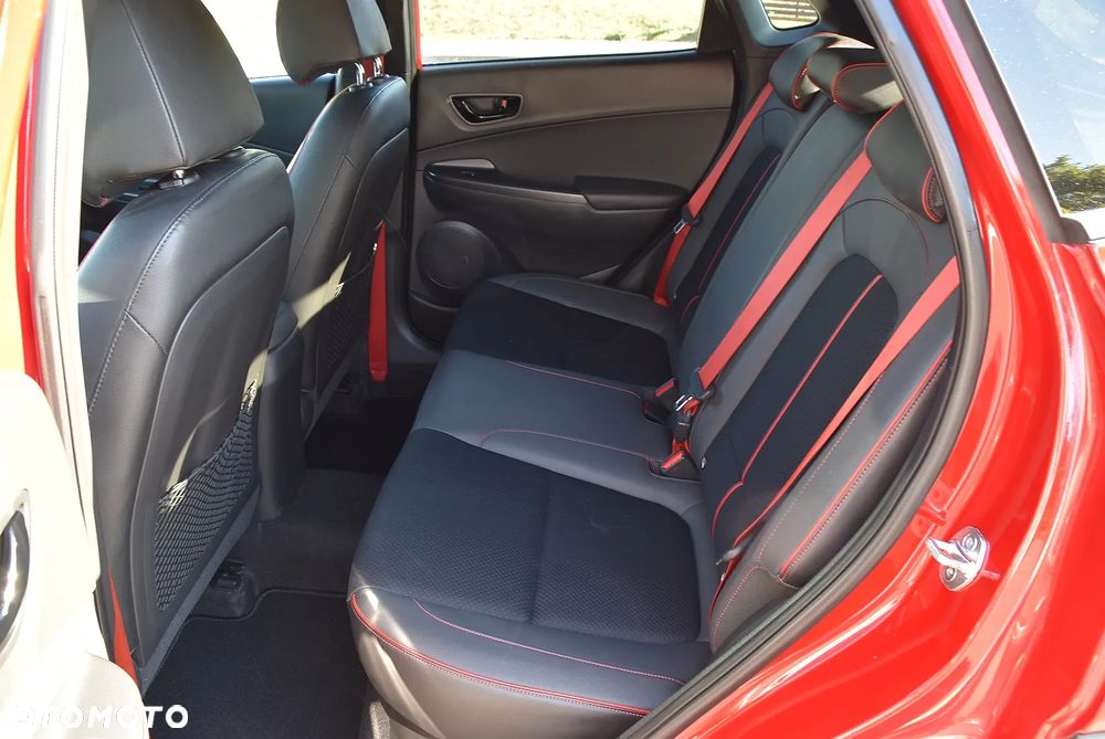Hyundai Kona - 15