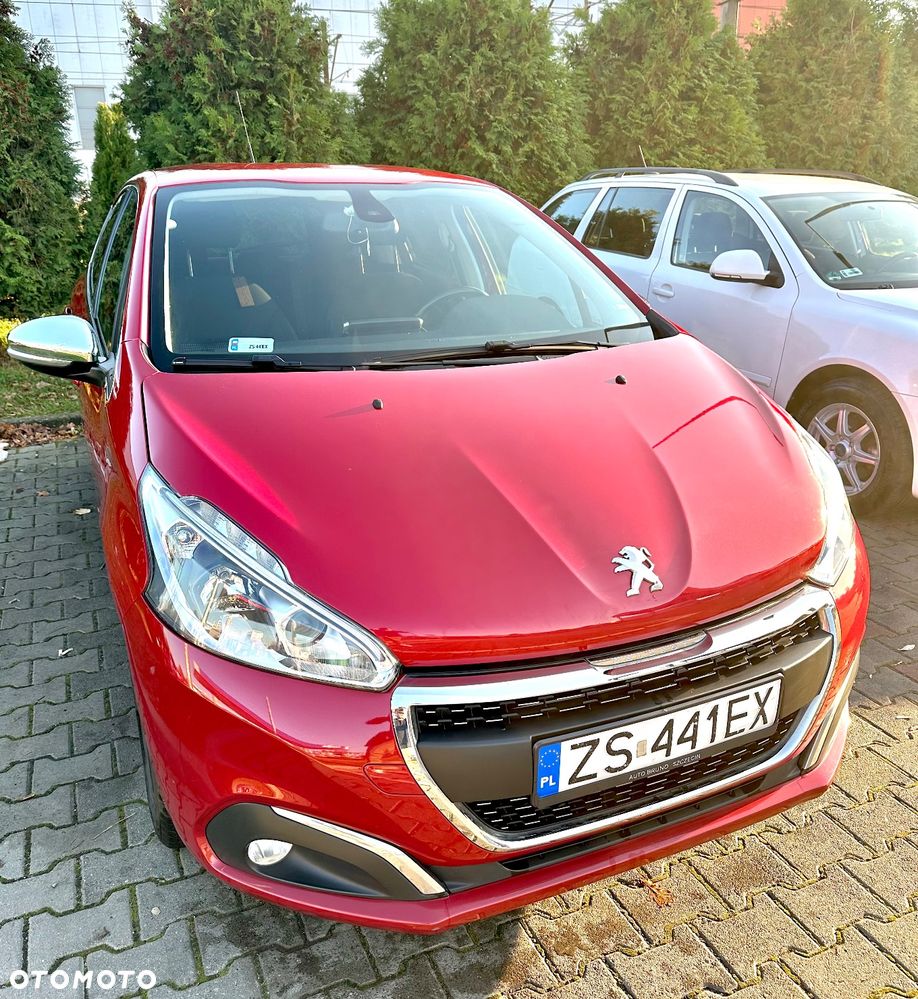 Peugeot 208 1.2 PureTech Allure - 1