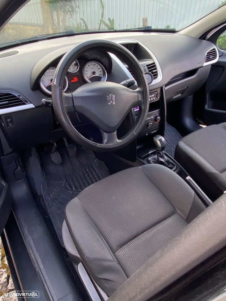 Peugeot 207 1.4 HDi Urban - 7