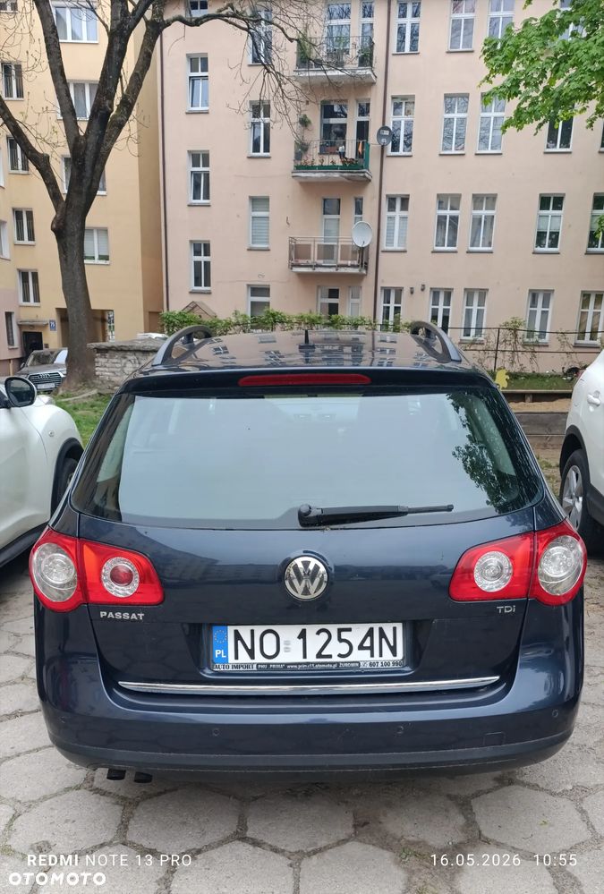 Volkswagen Passat 1.9 TDI Comfortline - 2