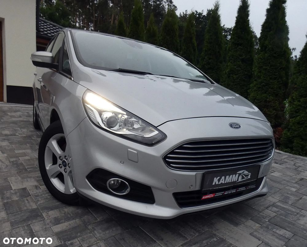 Ford S-Max 1.5 EcoBoost Titanium - 39