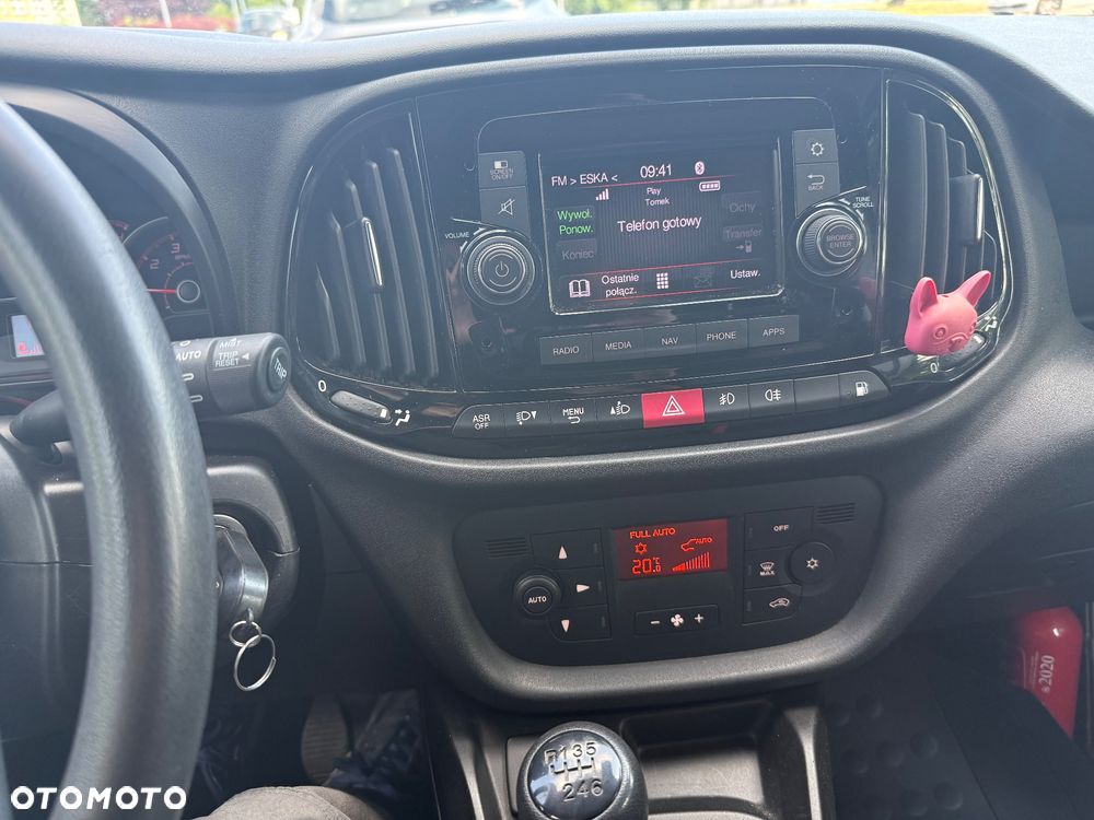 Fiat Doblo 1.4 16V Dynamic - 8
