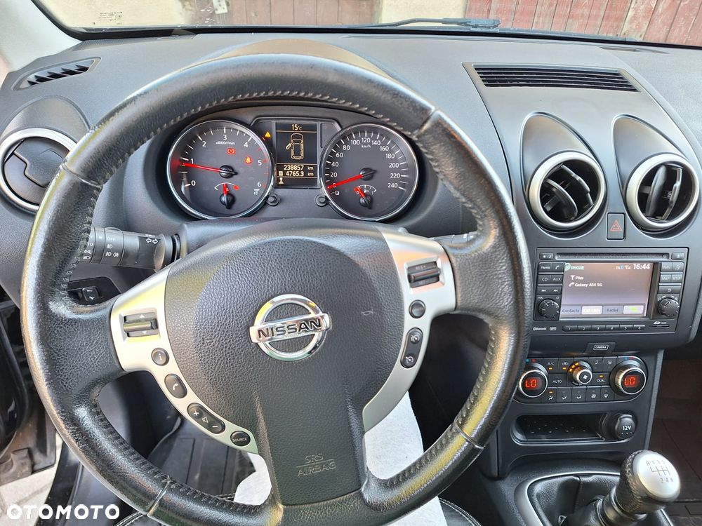 Nissan Qashqai 1.6 DCi Tekna+ - 10