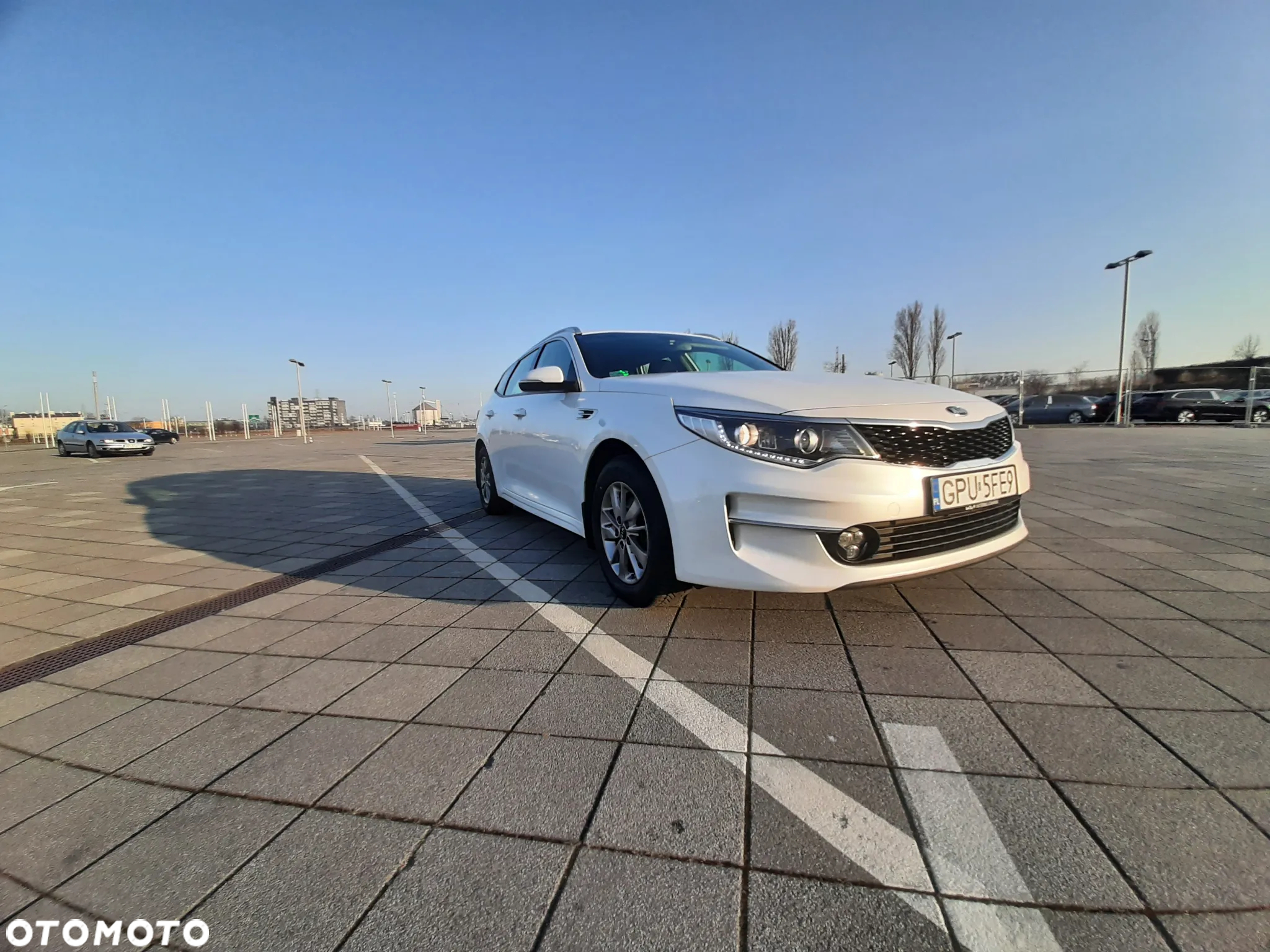 Kia Optima 1.7 CRDI L - 6