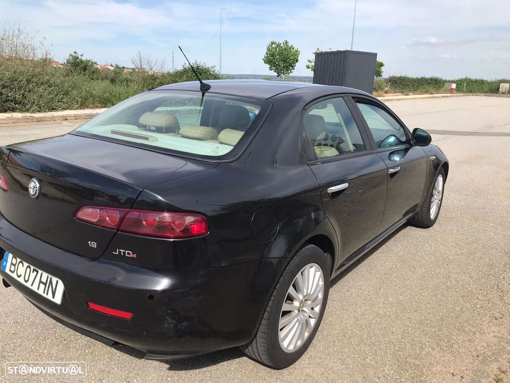 Alfa Romeo 159 1.9 JTDM 16V - 15
