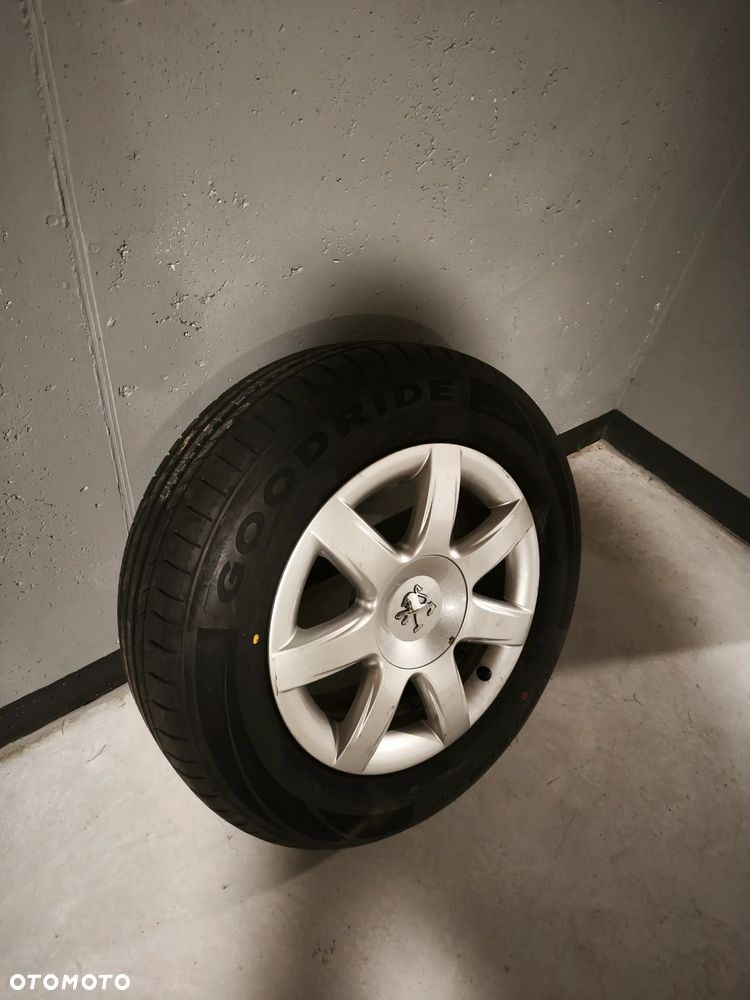 Peugeot 807 - 30