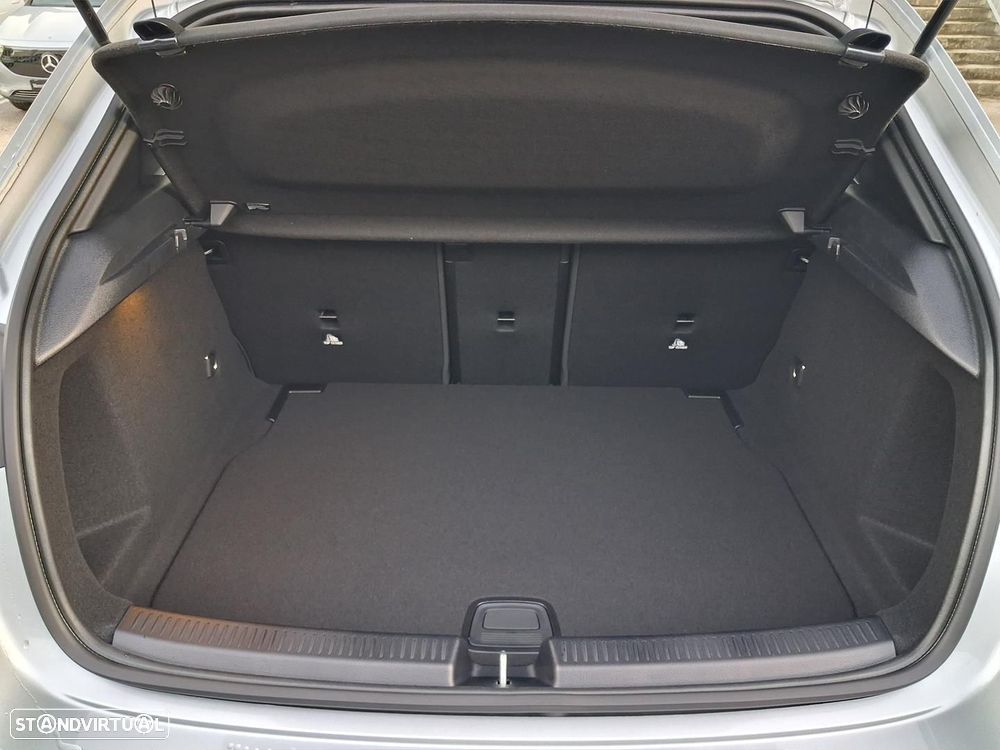 Mercedes-Benz A 180 - 12