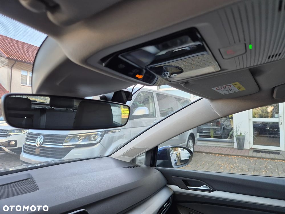 Volkswagen Golf - 14