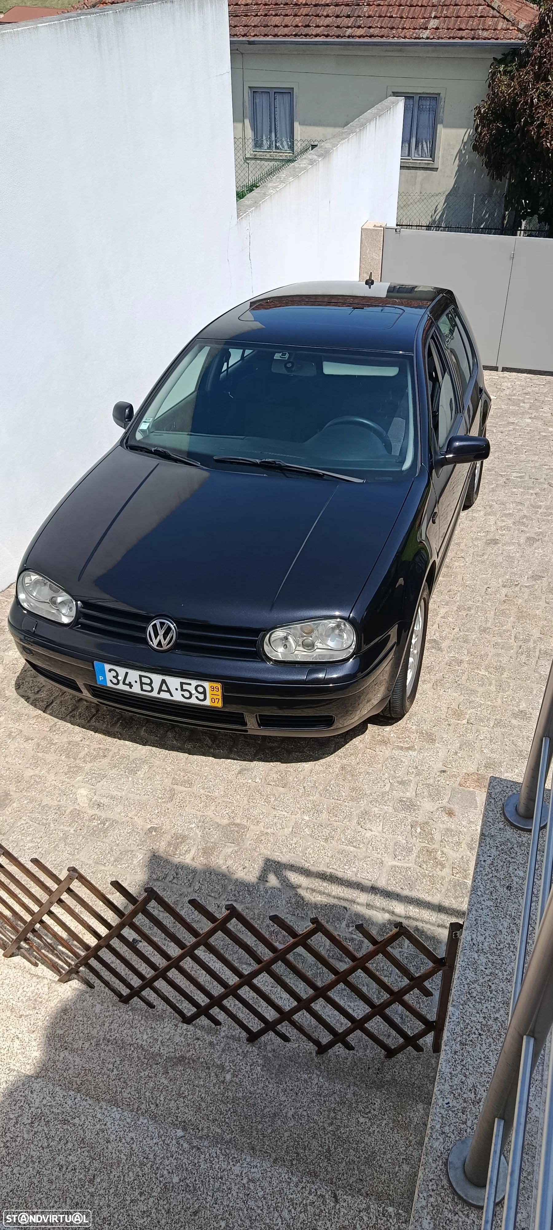 VW Golf - 3