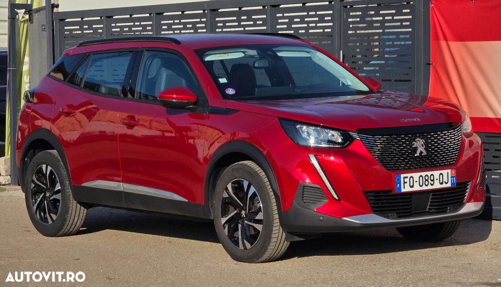 Peugeot 2008 PureTech 130 EAT8 GT Pack - 6