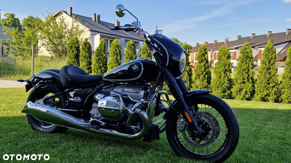 BMW R - 1