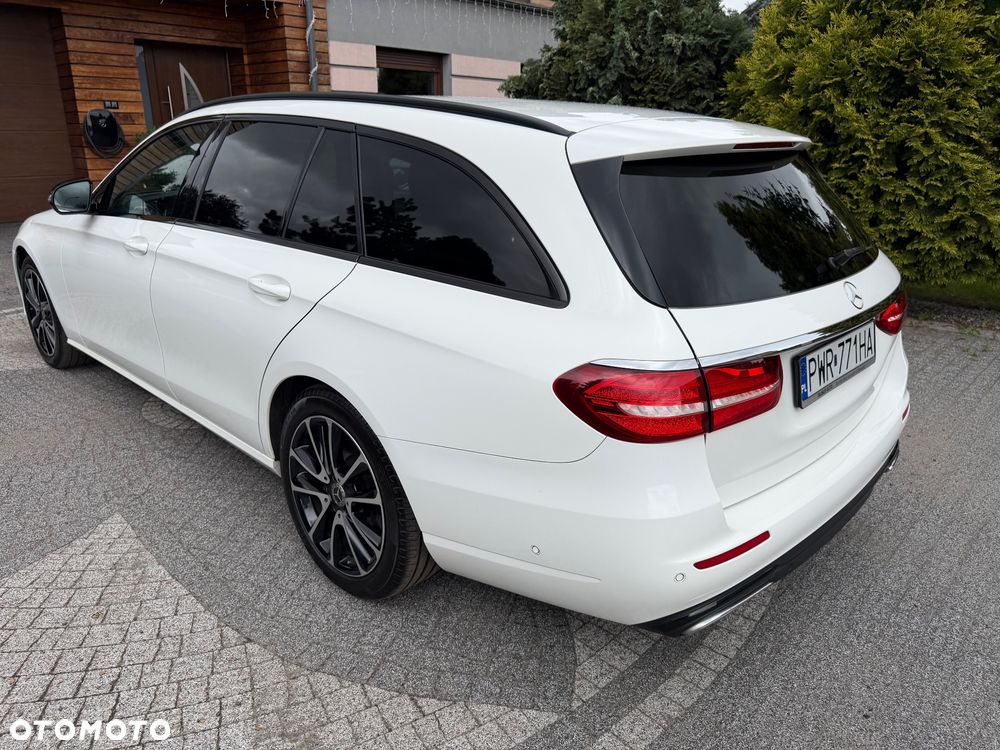 Mercedes-Benz Klasa E 220 d 9G-TRONIC - 9