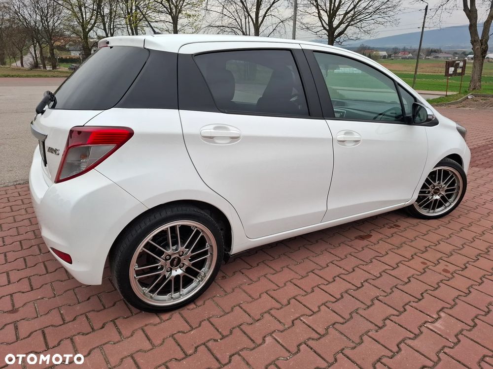 Toyota Yaris 1.33 VVT-i Edition - 17