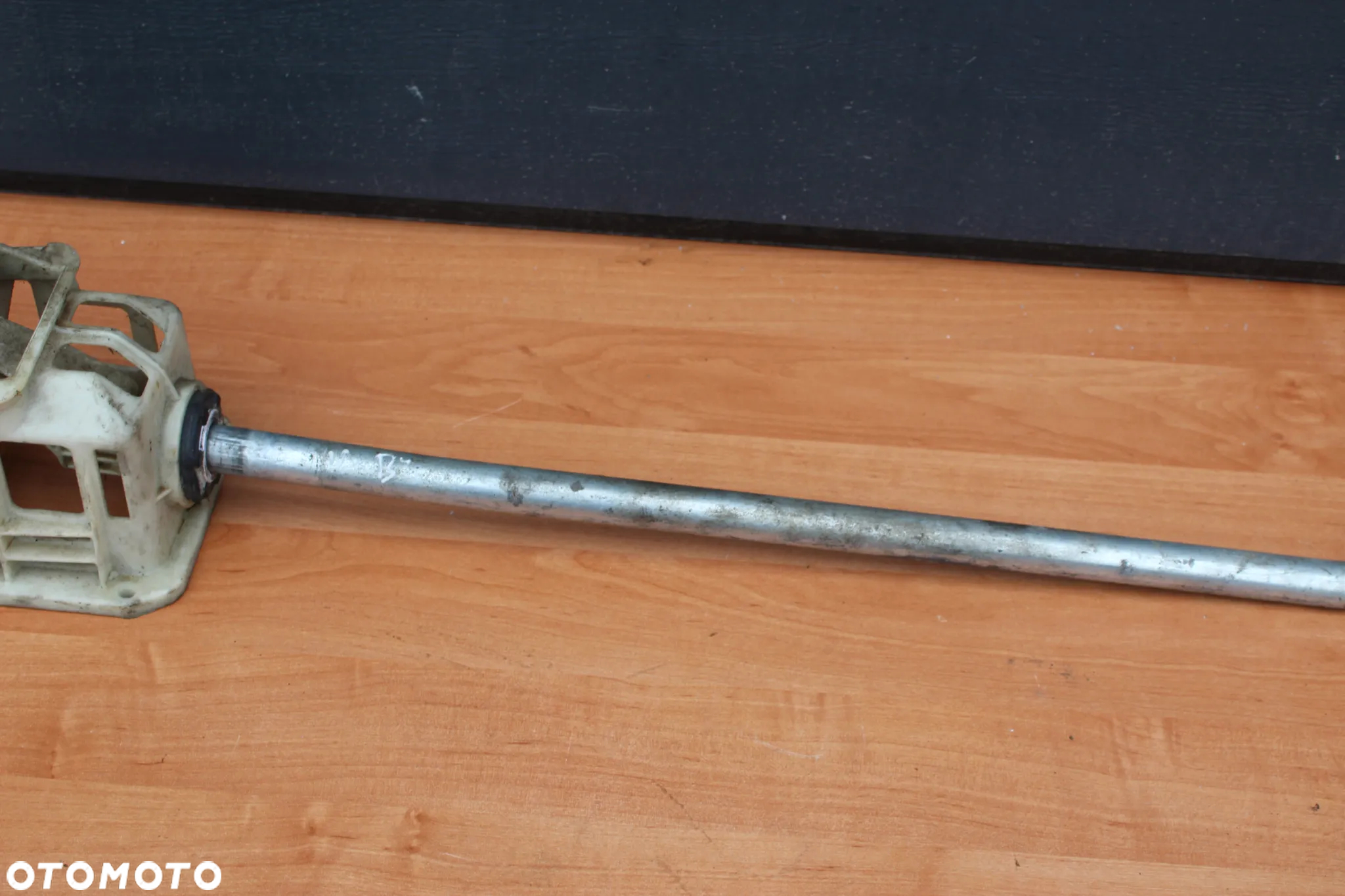 LEWAREK GAŁKA ZMIANY BIEGÓW OPEL VECTRA B 90523924 - 9