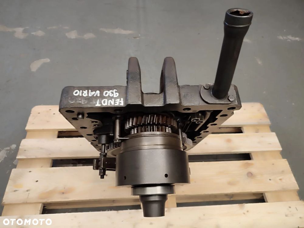 PTO tył 6600800461 FENDT 930 VARIO - 8