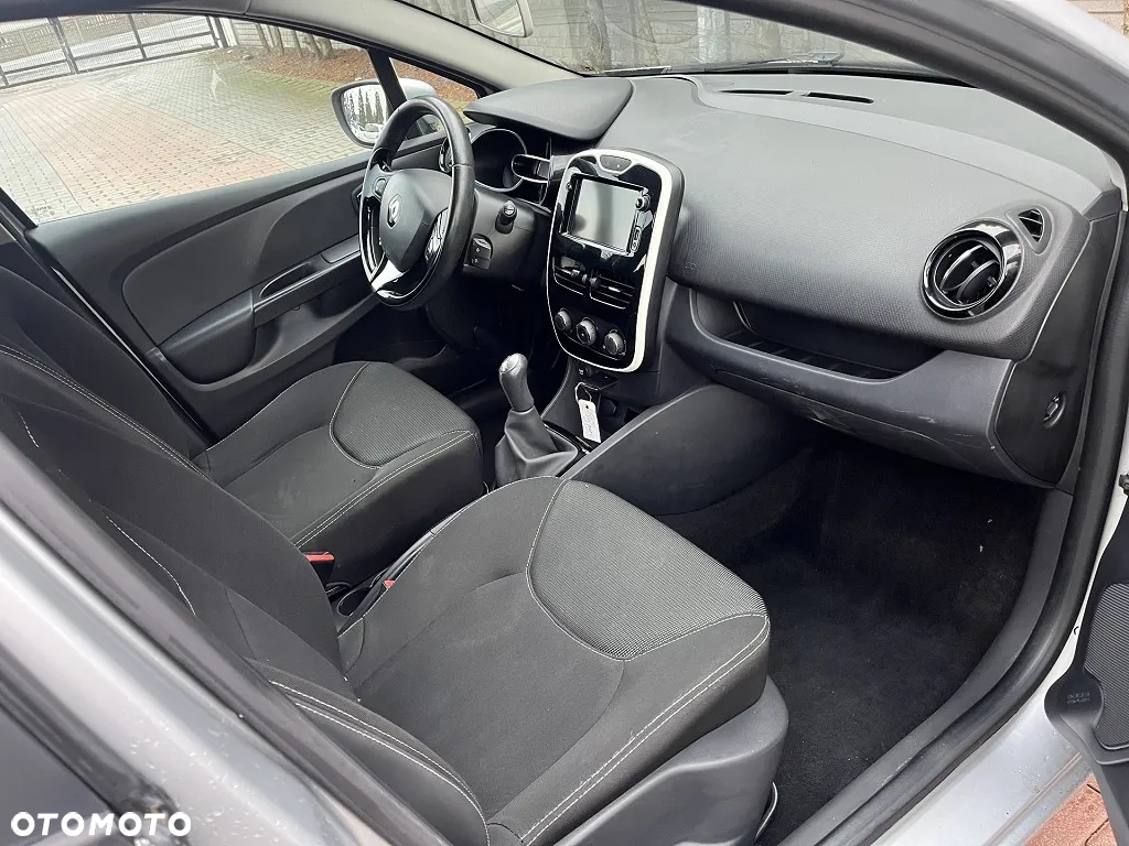 Renault Clio - 7