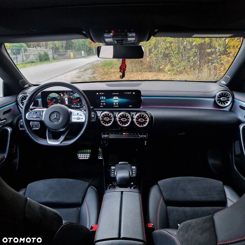 Mercedes-Benz CLA - 8