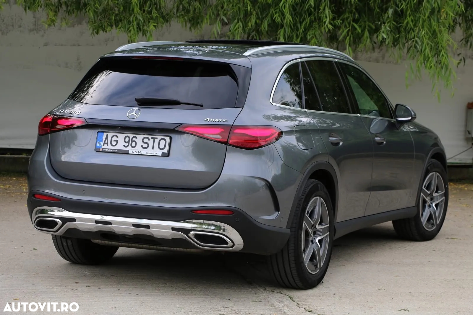 Mercedes-Benz GLC 300 4Matic 9G-TRONIC AMG Line Advanced - 8