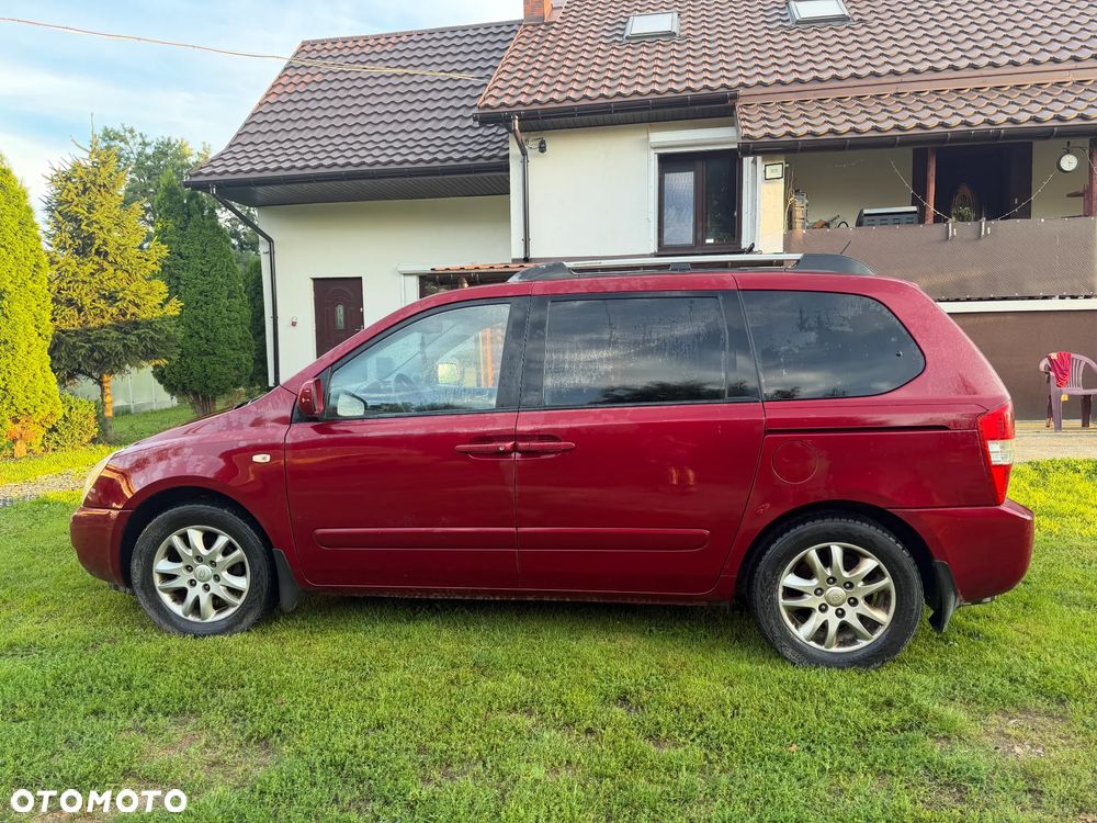 Kia Carnival 2.9 CRDi EX - 18