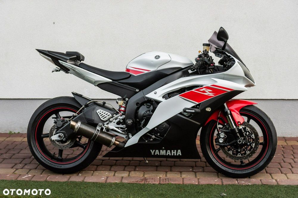 Yamaha R6 - 3