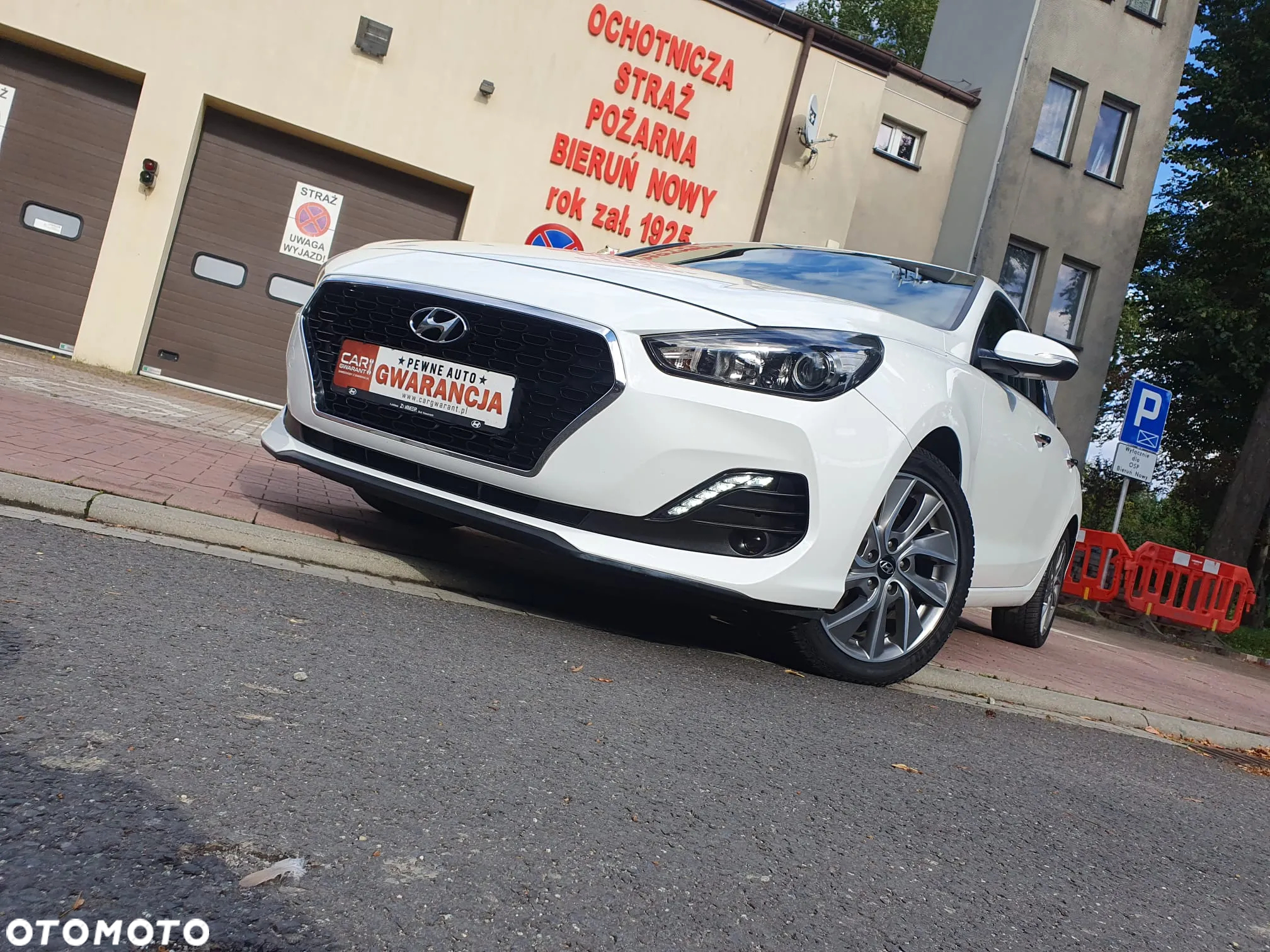 Hyundai i30 1.4 T-GDI Fastback Style - 4