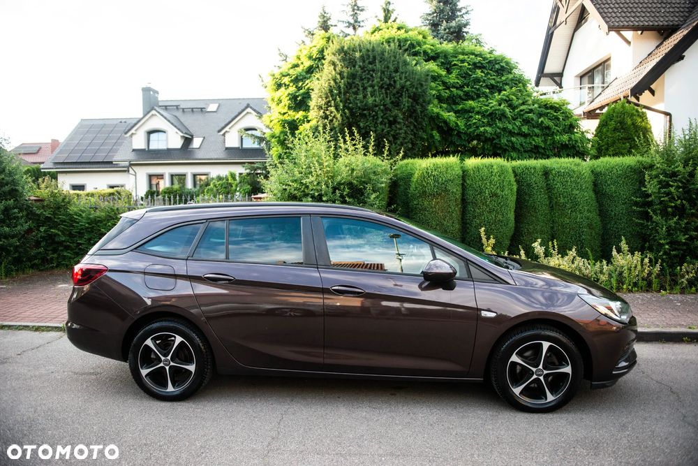 Opel Astra 1.4 Turbo Edition - 4