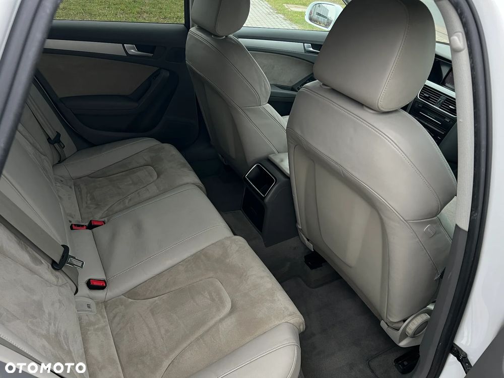 Audi A4 Avant 2.0 TDI DPF multitronic Ambition - 12