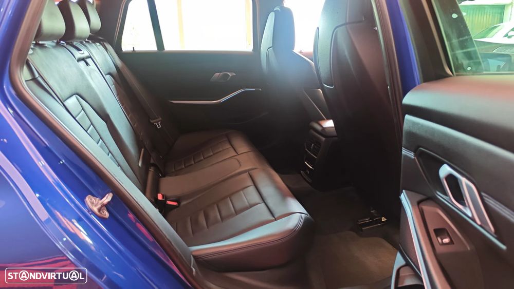 BMW 330 e Pack M Auto - 21