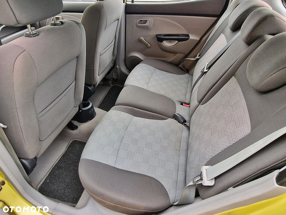 Kia Picanto - 9