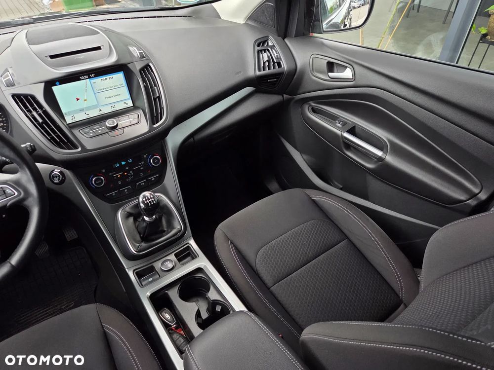 Ford Kuga 1.5 EcoBoost FWD Titanium ASS MMT6 - 23