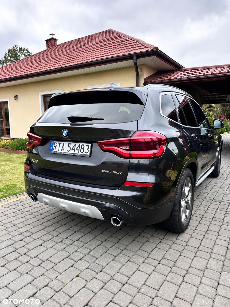 BMW X3 xDrive30i xLine - 8