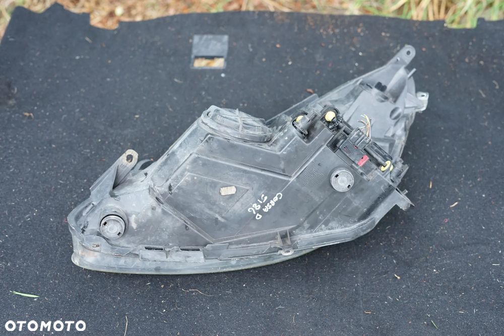 Lampa przód przednia prawa Opel Corsa D 13217456 Anglik - 7