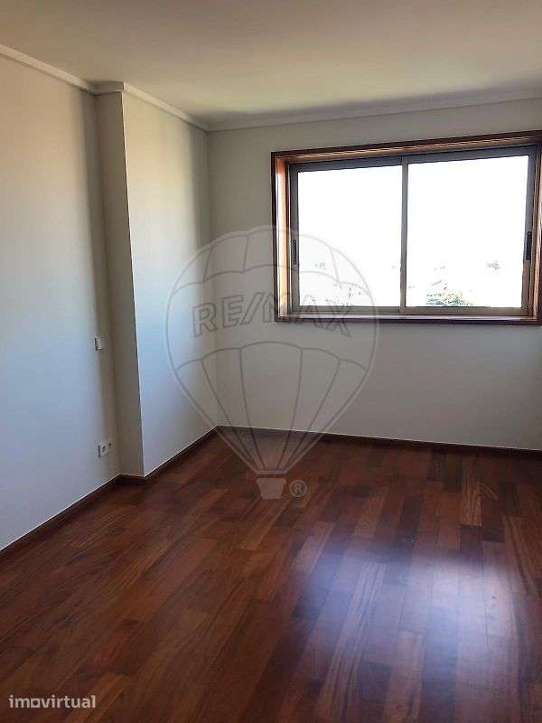 Apartamento T3 para arrendamento - Grande imagem: 5/10