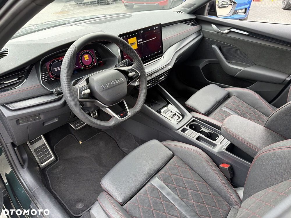 Skoda Octavia 2.0 TSI RS DSG - 10