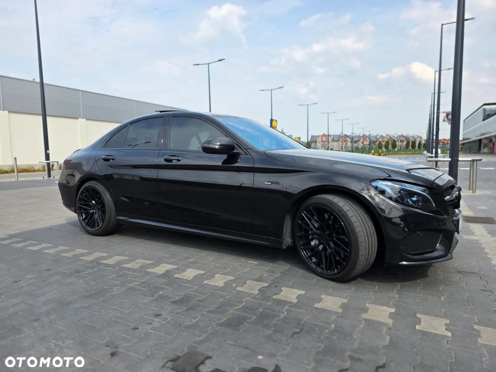 Mercedes-Benz Klasa C AMG 43 4-Matic - 10
