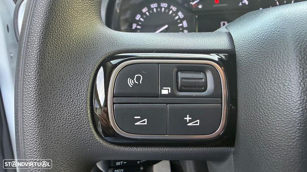 Citroën C3 1.2 PureTech Shine - 24