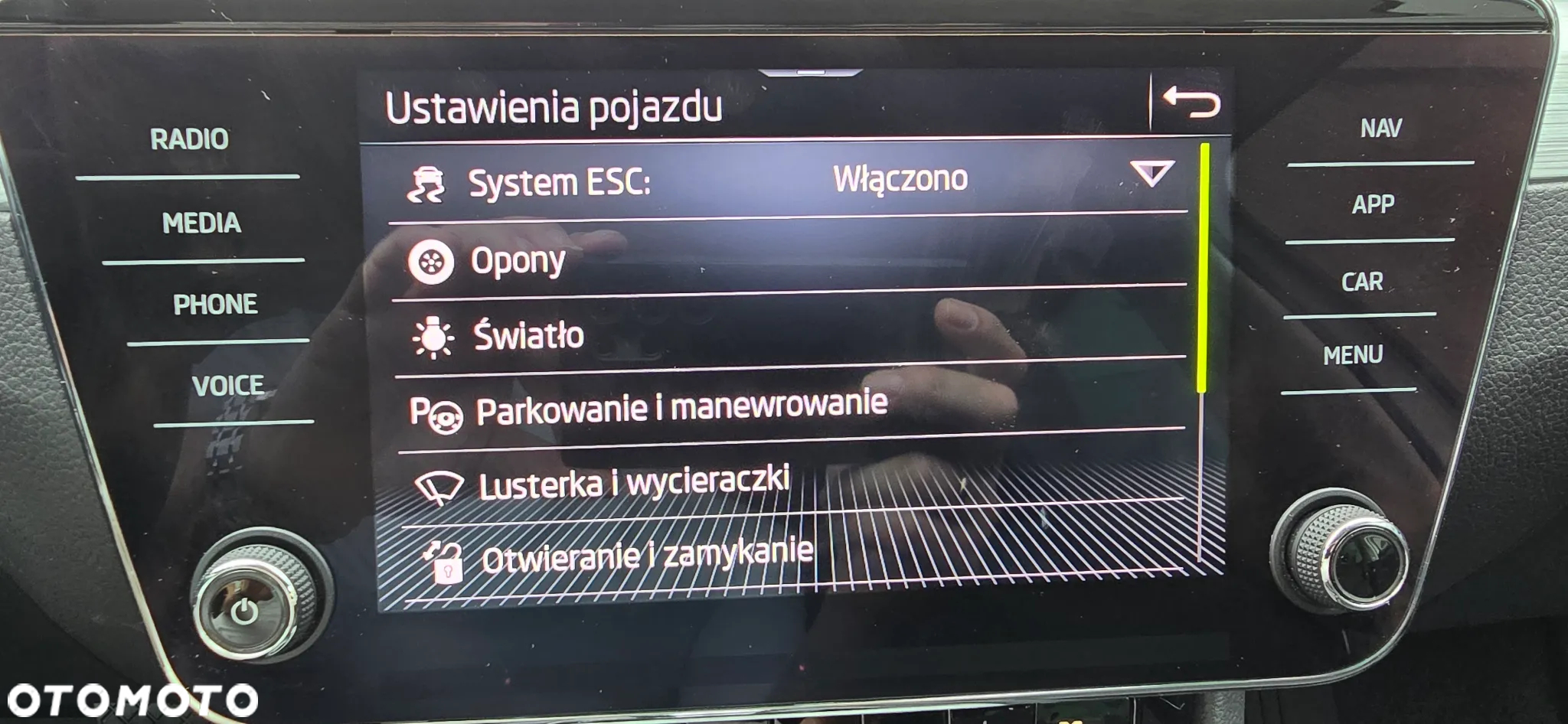 Skoda Superb 1.5 TSI Ambition DSG - 28