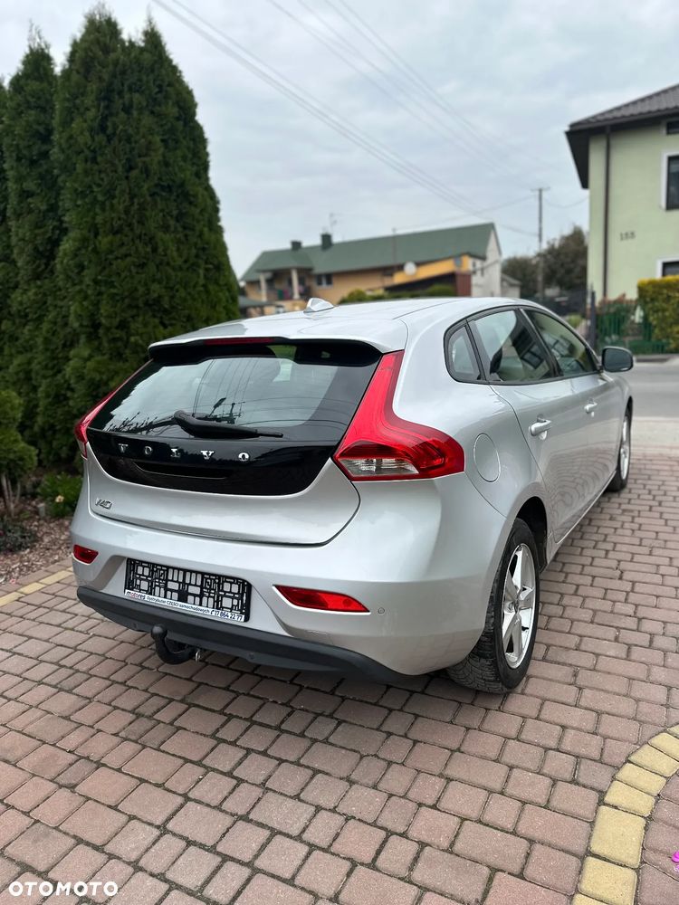 Volvo V40 - 9