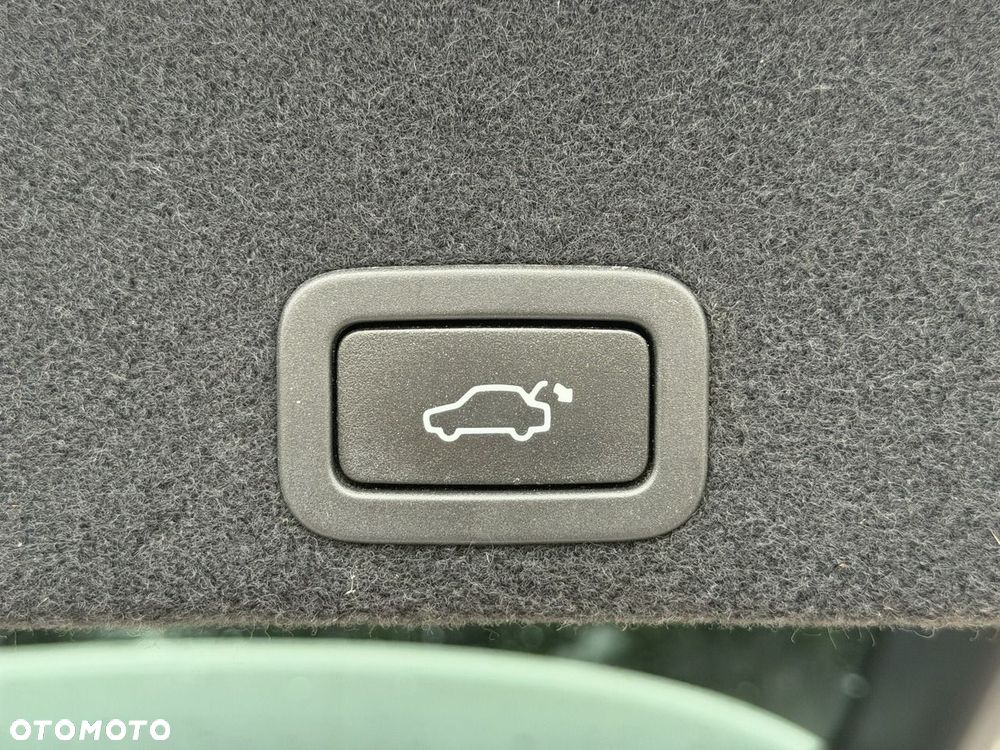 Volvo XC 60 D4 SCR Momentum - 39