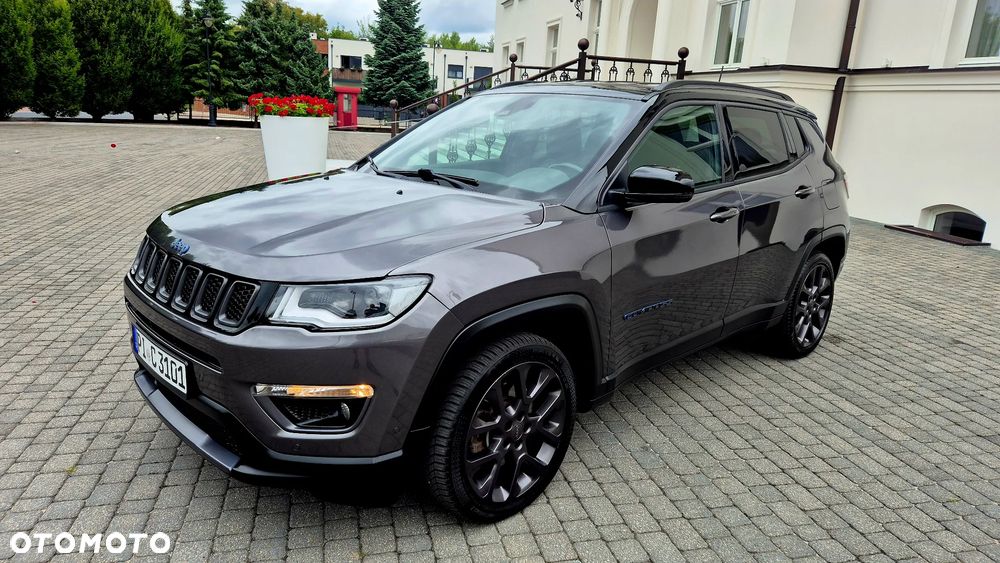 Jeep Compass 1.3 T-GDI 4xe Automatik Limited - 3