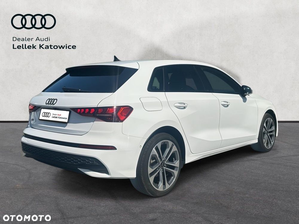 Audi A3 Sportback - 9