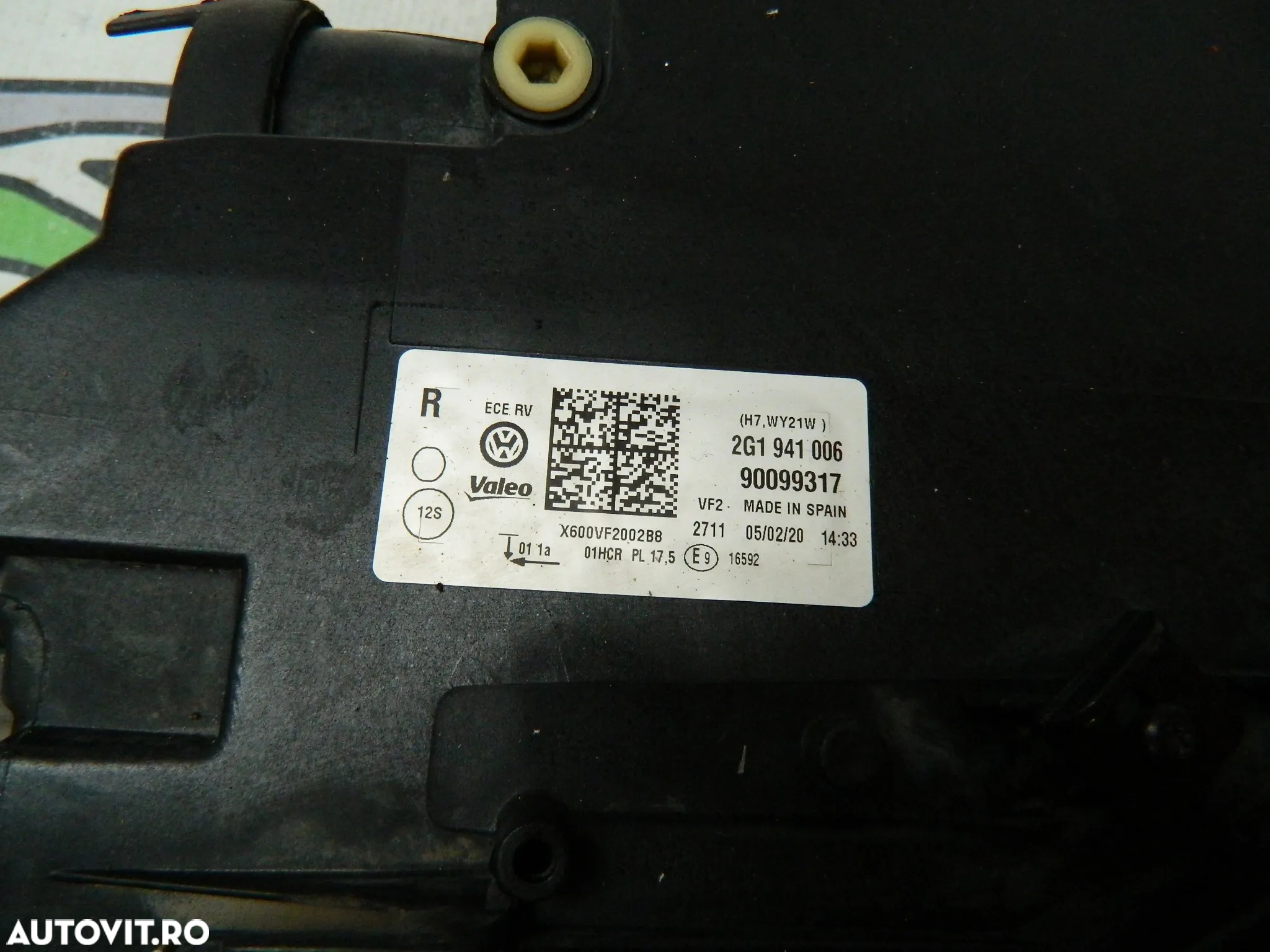 Far dreapta VW Polo  2G model 2017 2018 2020 2021 cod 2G1941006 - 5