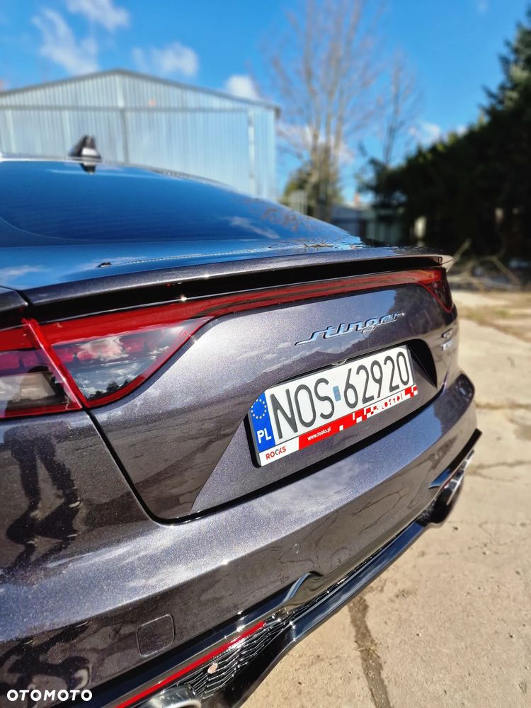 Kia Stinger 3.3 T-GDI AWD OPF GT - 19