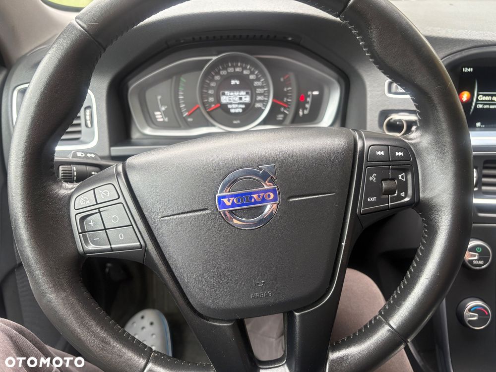 Volvo V60 D3 Geartronic - 24